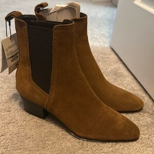 ZARA Suede Boots New
